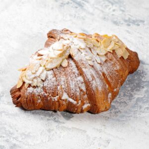 Круассан миндальный